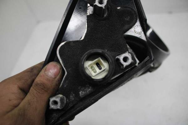 RETROVISEUR DROIT ELECTRIQUE BMW E81/E87 - Vue 3